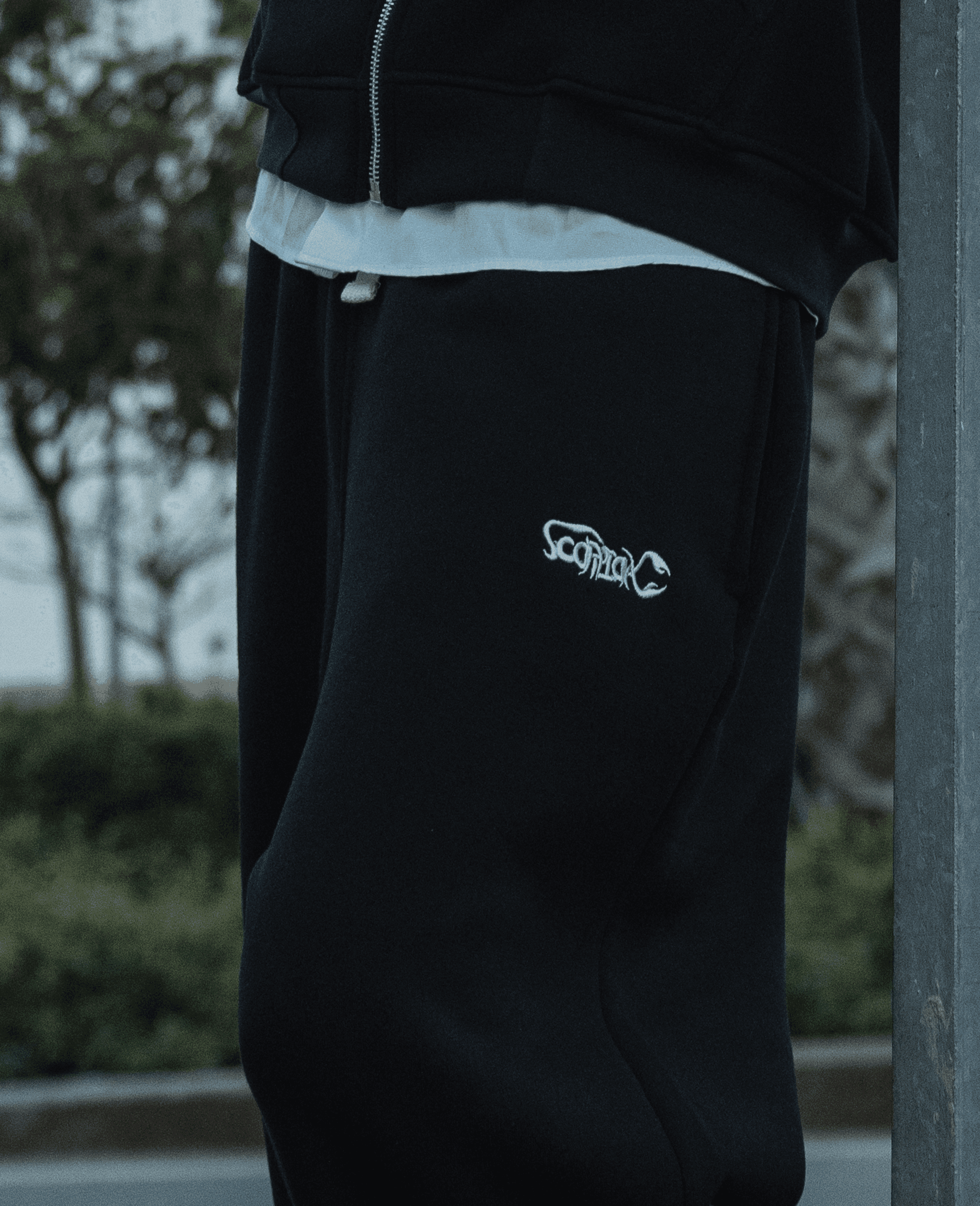 SCORPIONX TRACK PANTS MIDNIGHT BLUE - Additional Image 4
